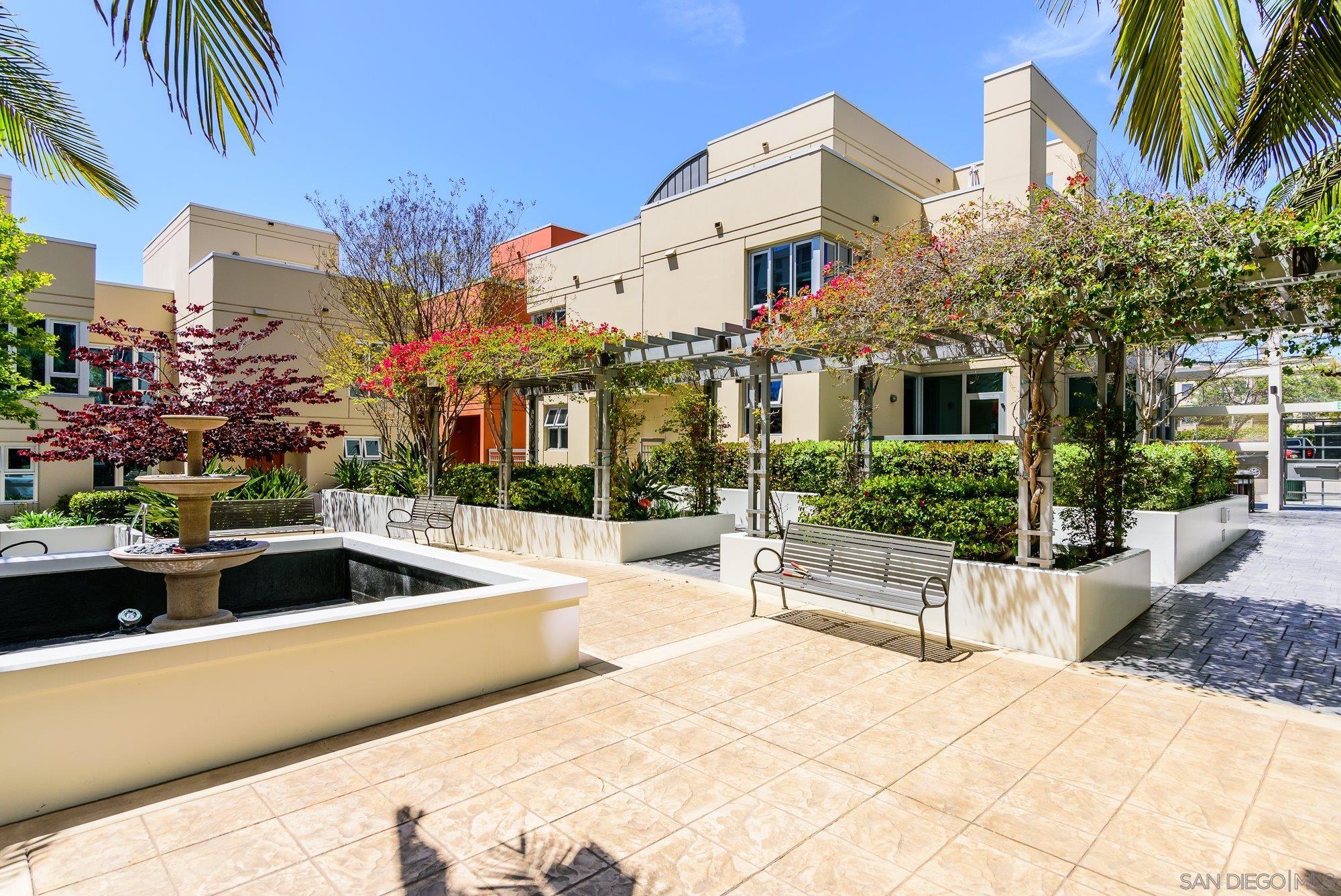 1580 Union St Unit: 703