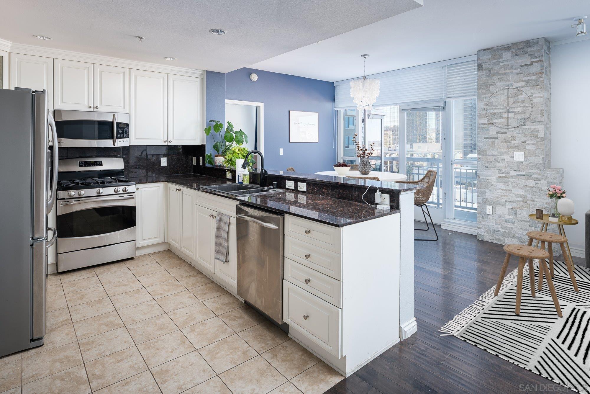 1580 Union St Unit: 703