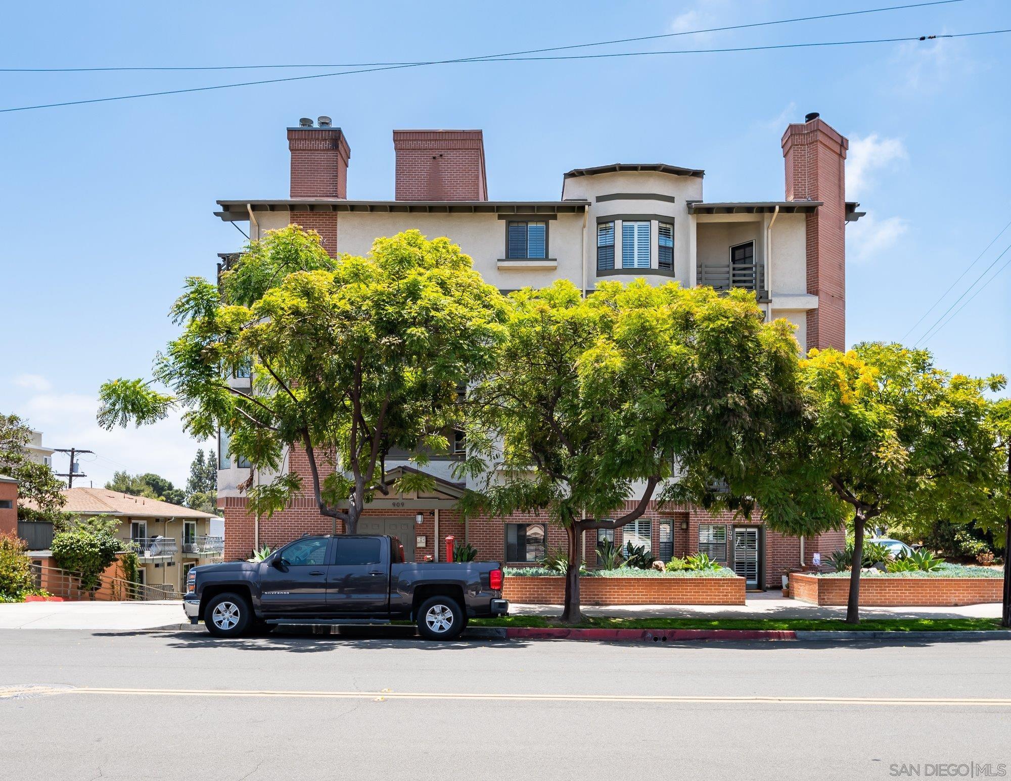 909 Sutter St Unit: 105
