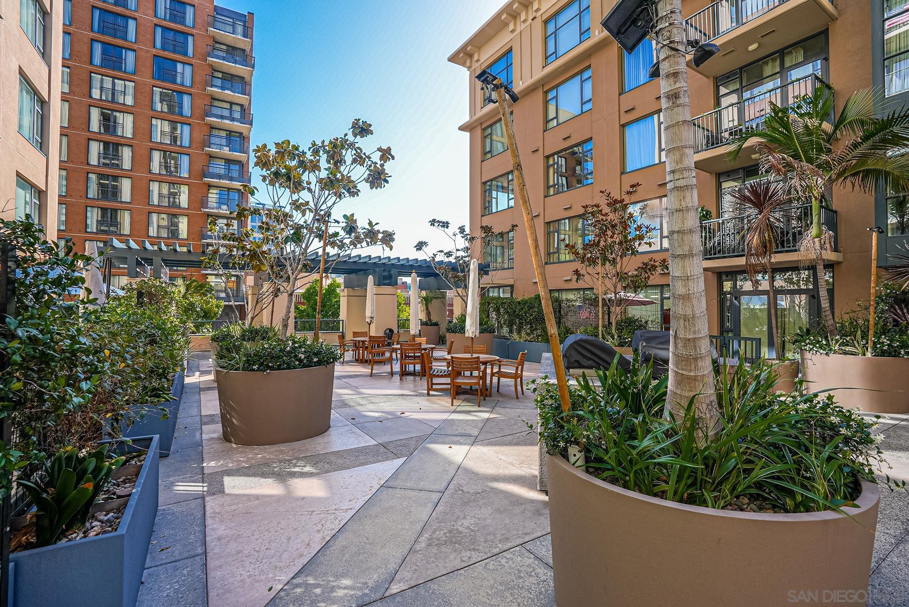 530 K St Unit: 1013