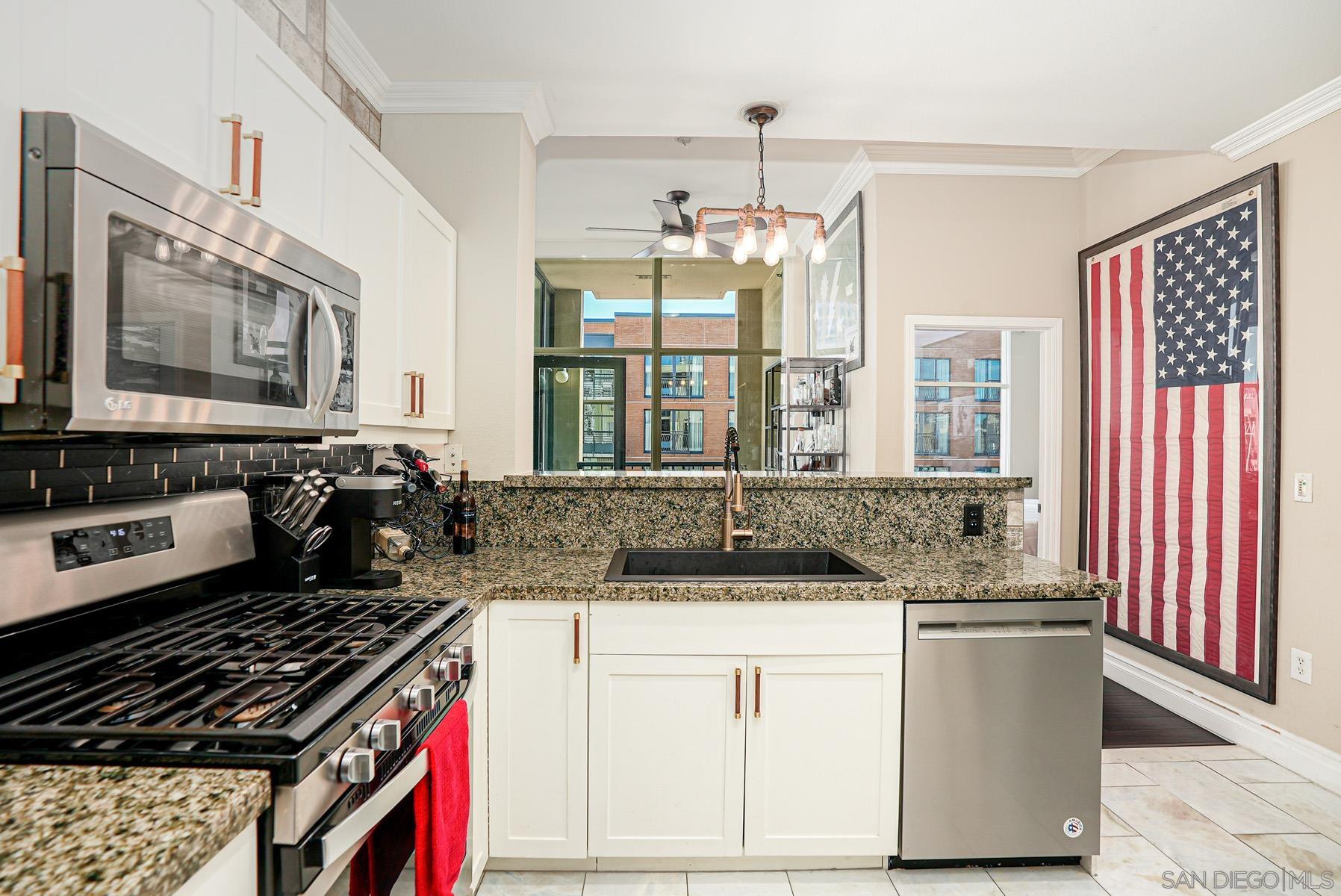 530 K St Unit: 1013