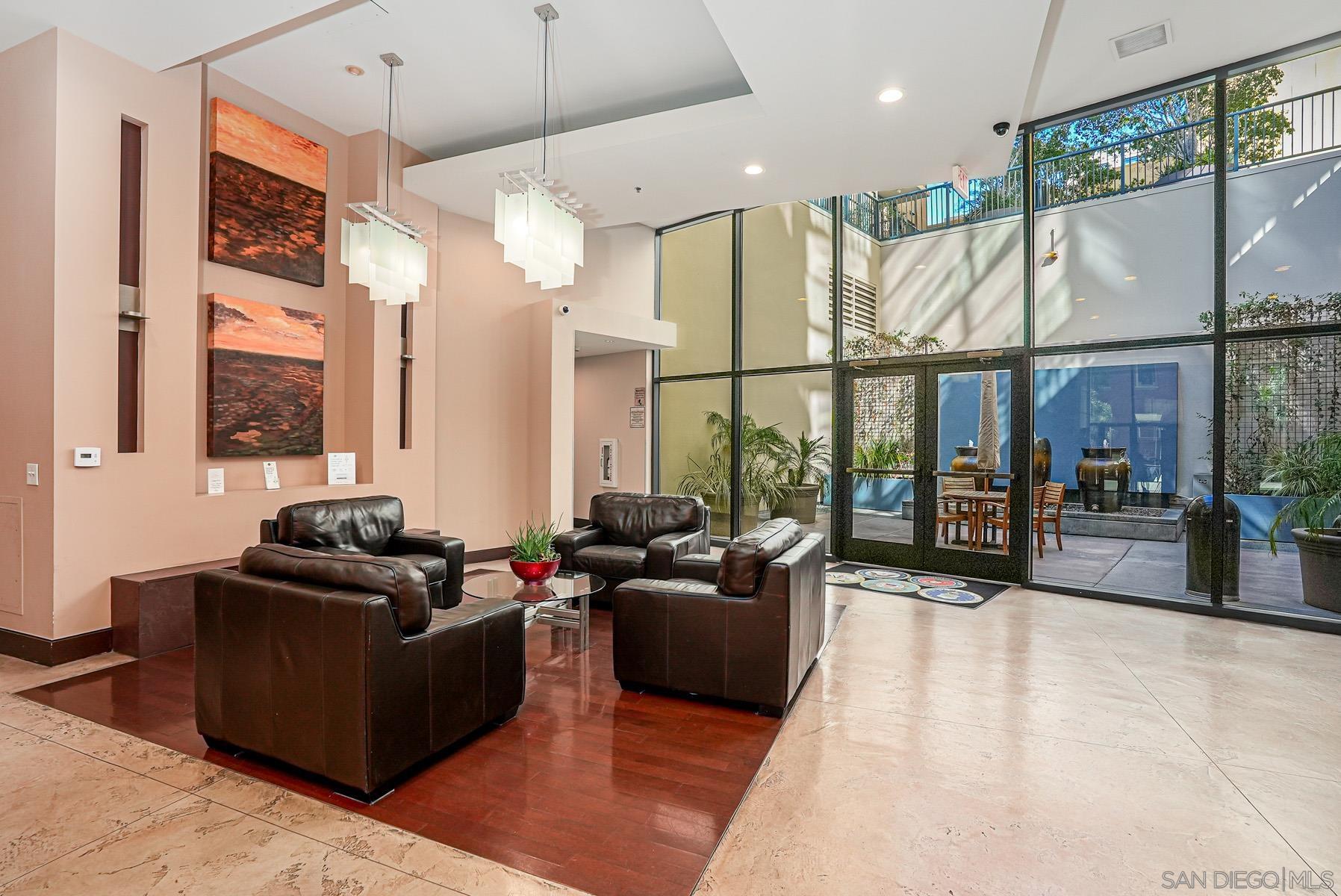 530 K St Unit: 1013