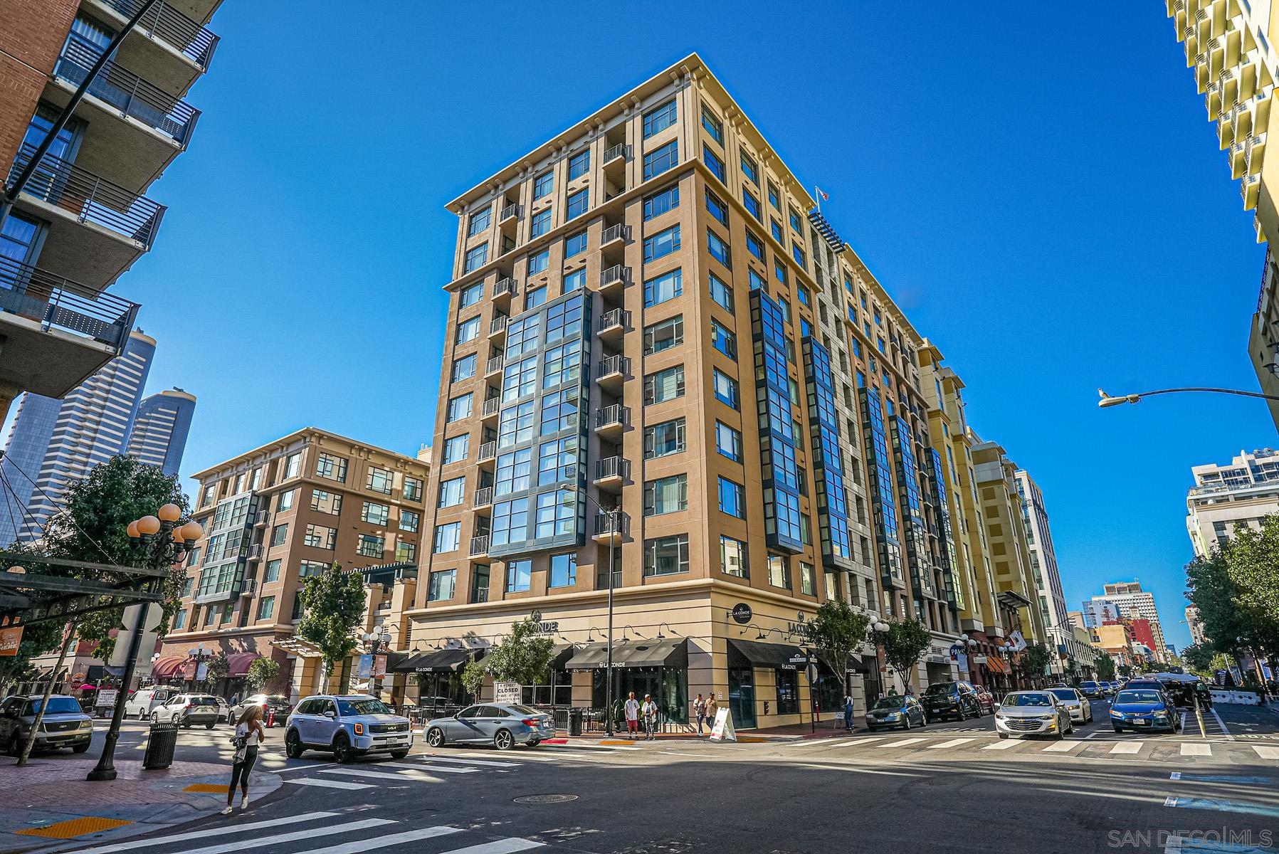 530 K St Unit: 1013