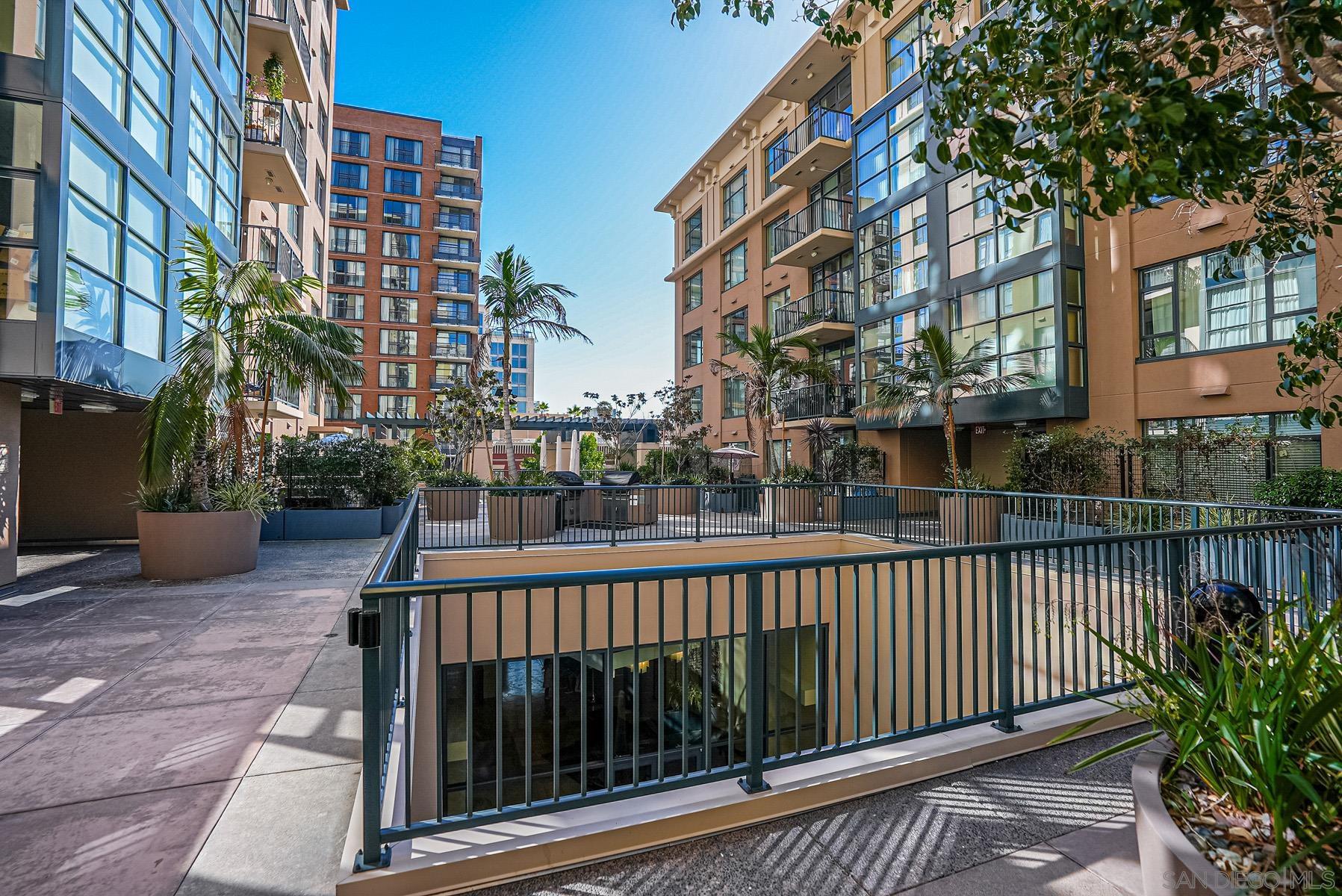 530 K St Unit: 1013