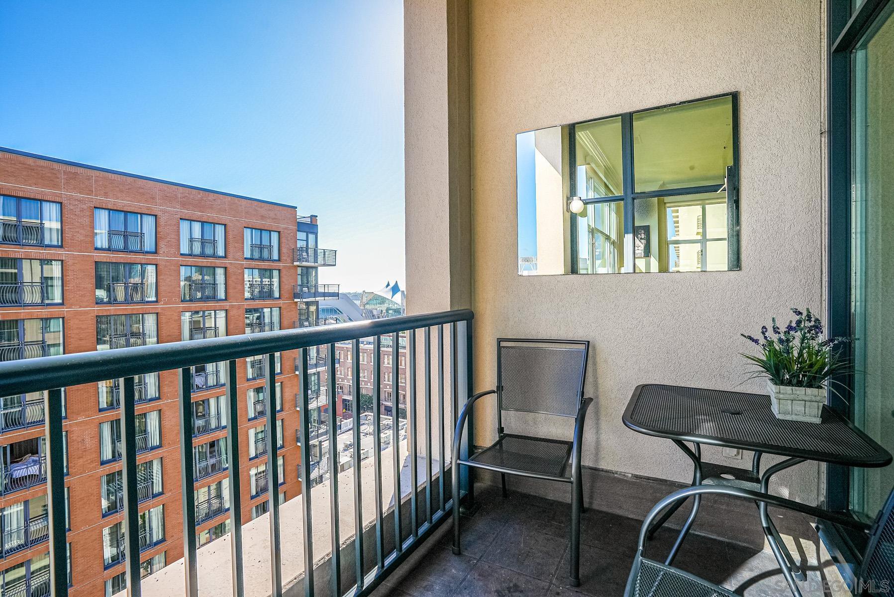 530 K St Unit: 1013