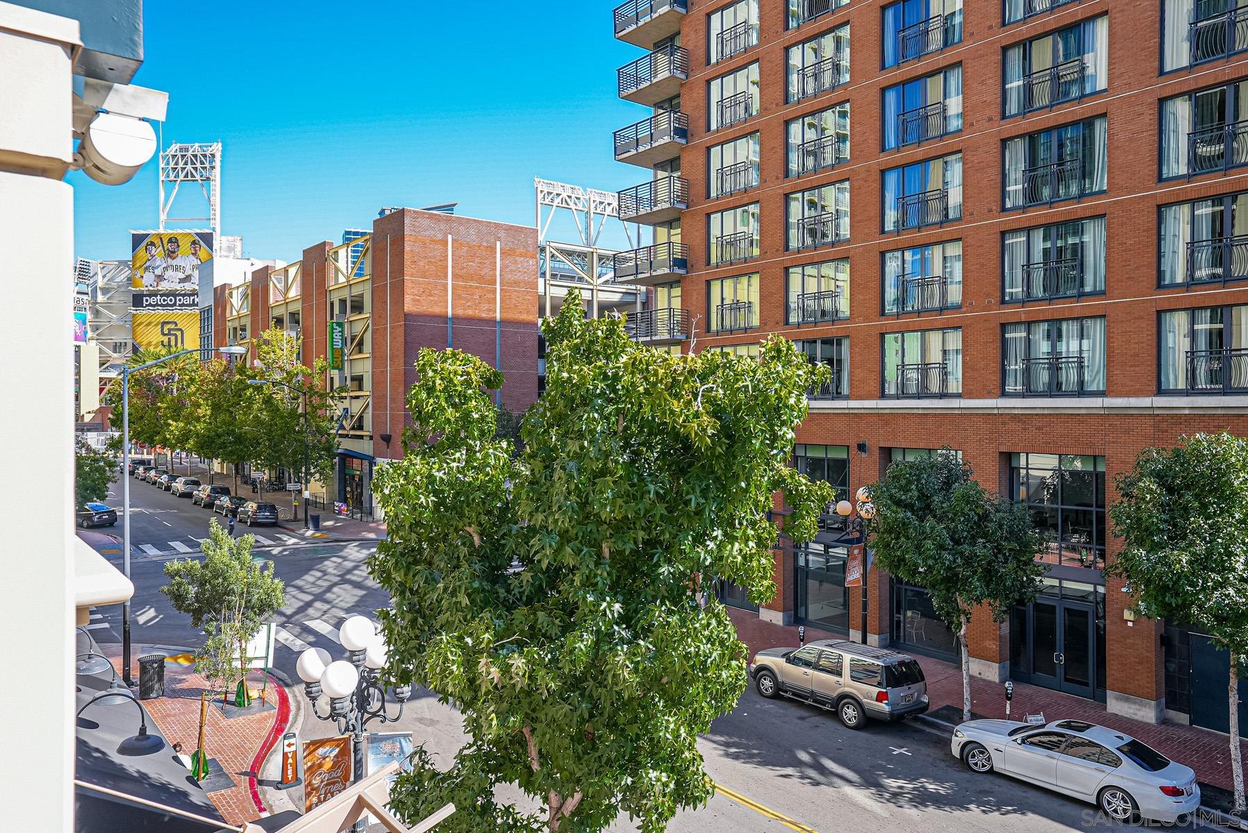 530 K St Unit: 1013