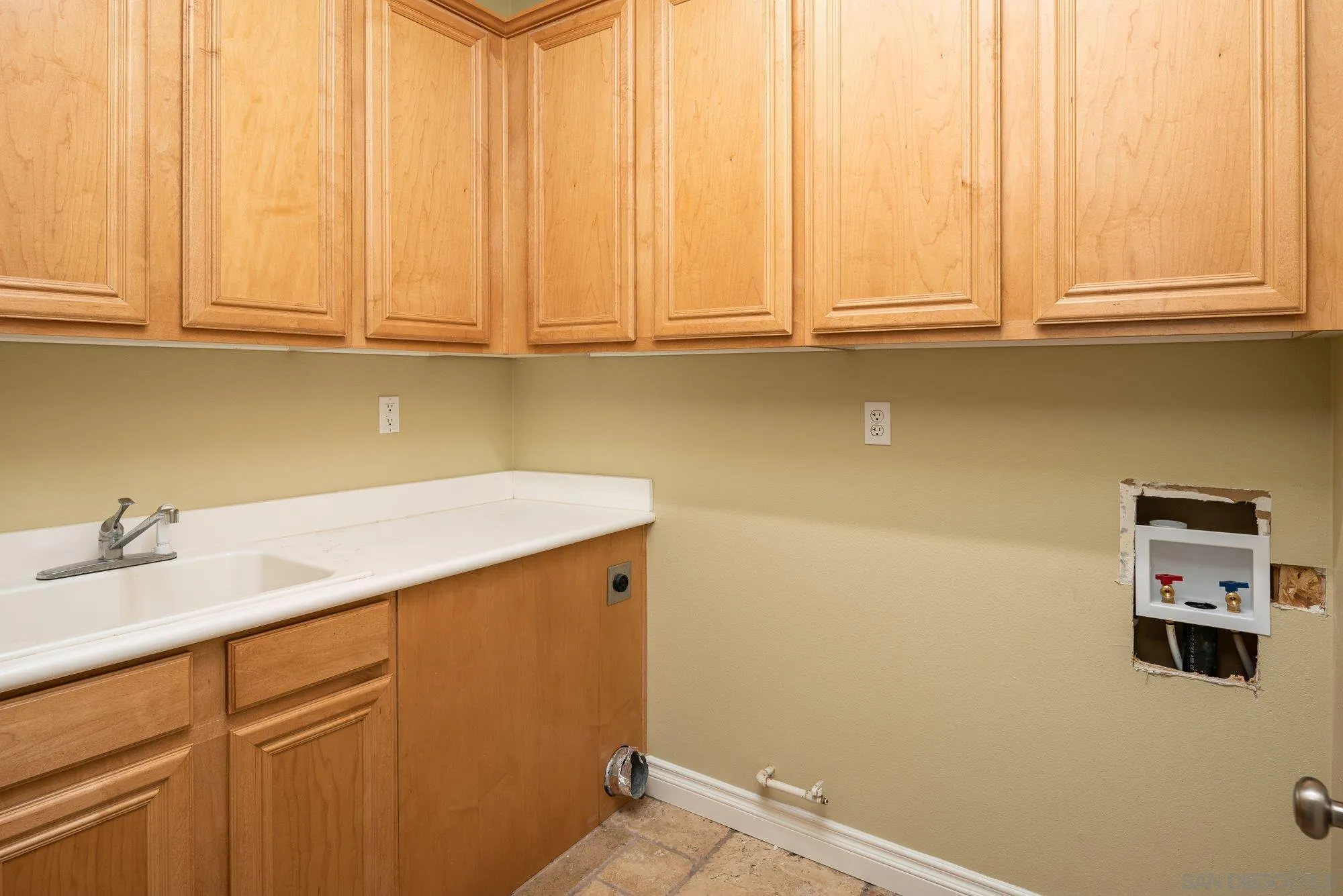 31279 Hickory Place