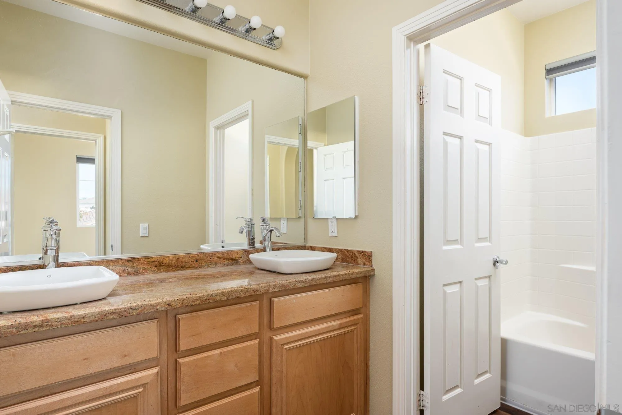 31279 Hickory Place