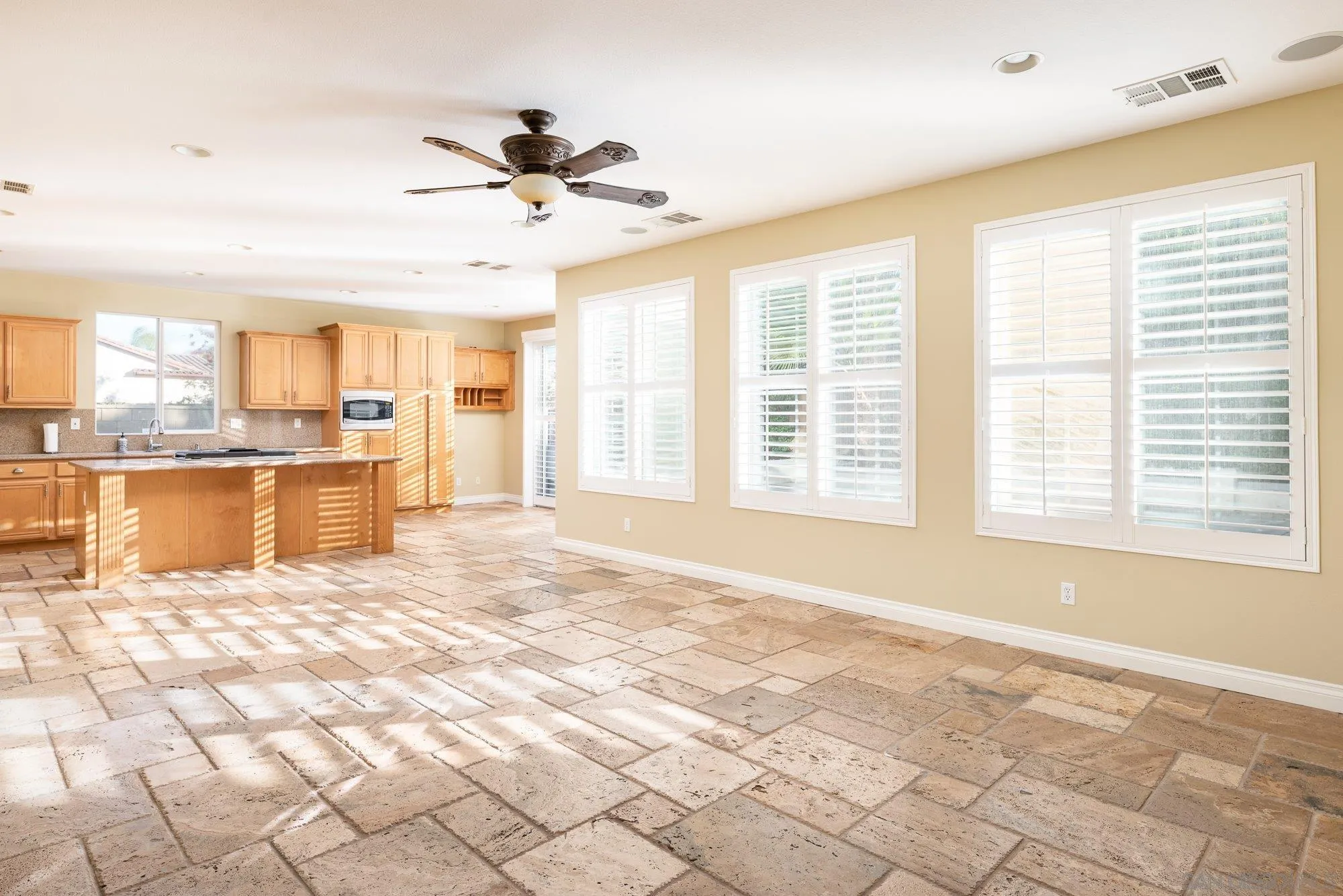 31279 Hickory Place