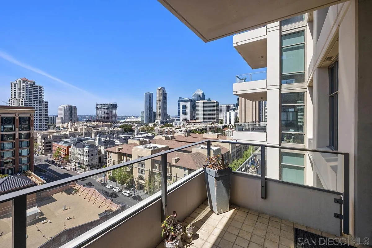 550 Front Street Unit: 1006