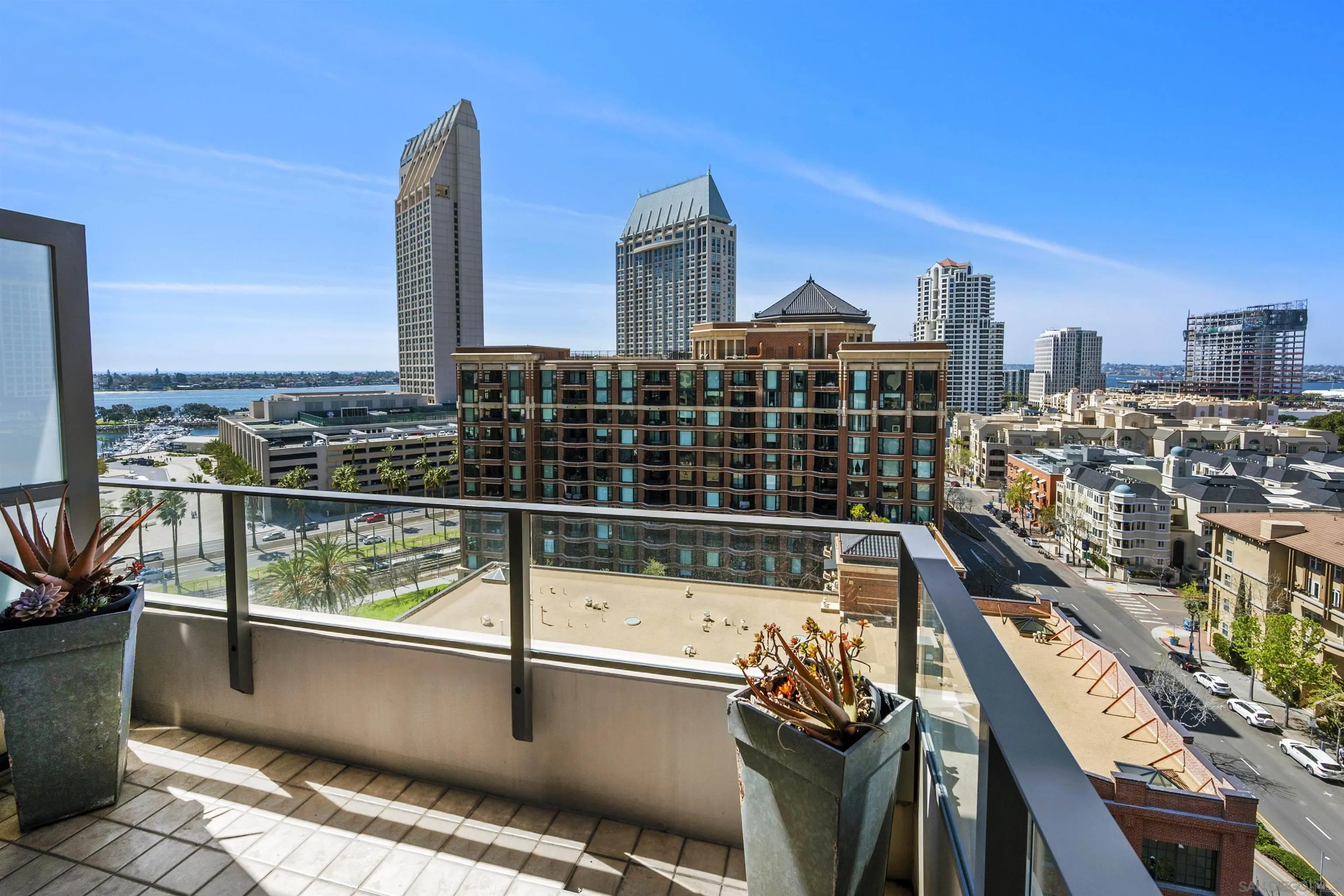 550 Front Street Unit: 1006