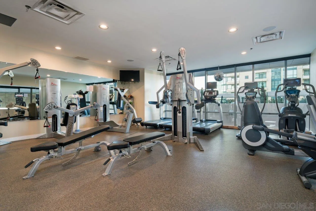 550 Front Street Unit: 1006