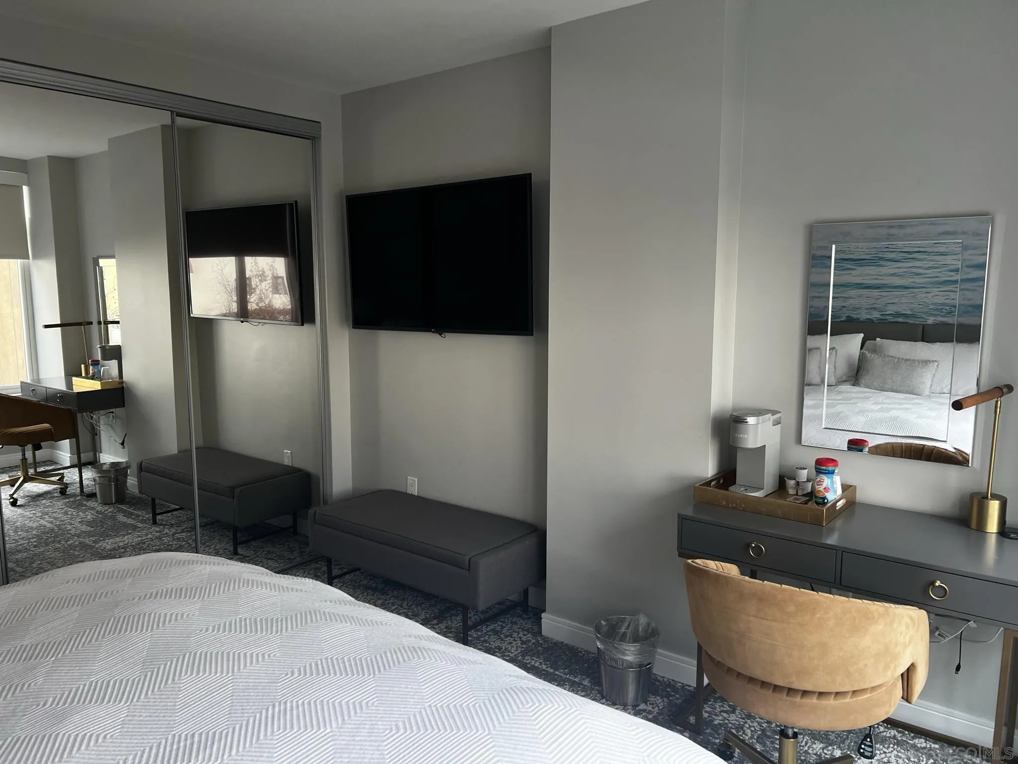 550 Front Street Unit: 1006