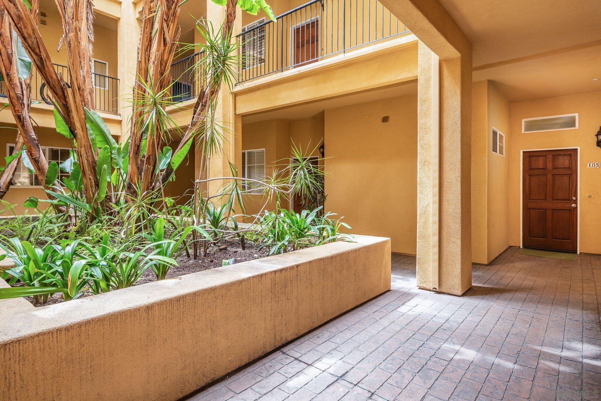 4080 Front St Unit: 105
