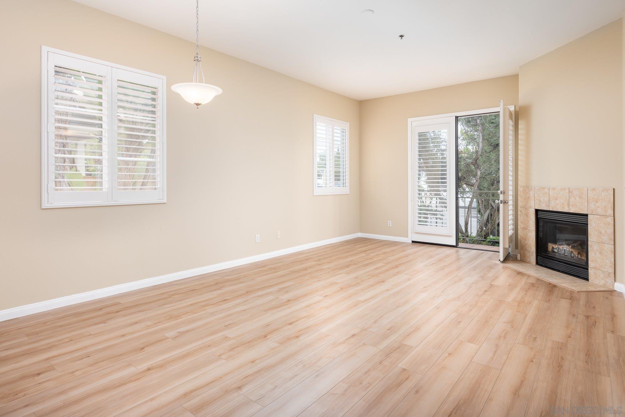 4080 Front St Unit: 105