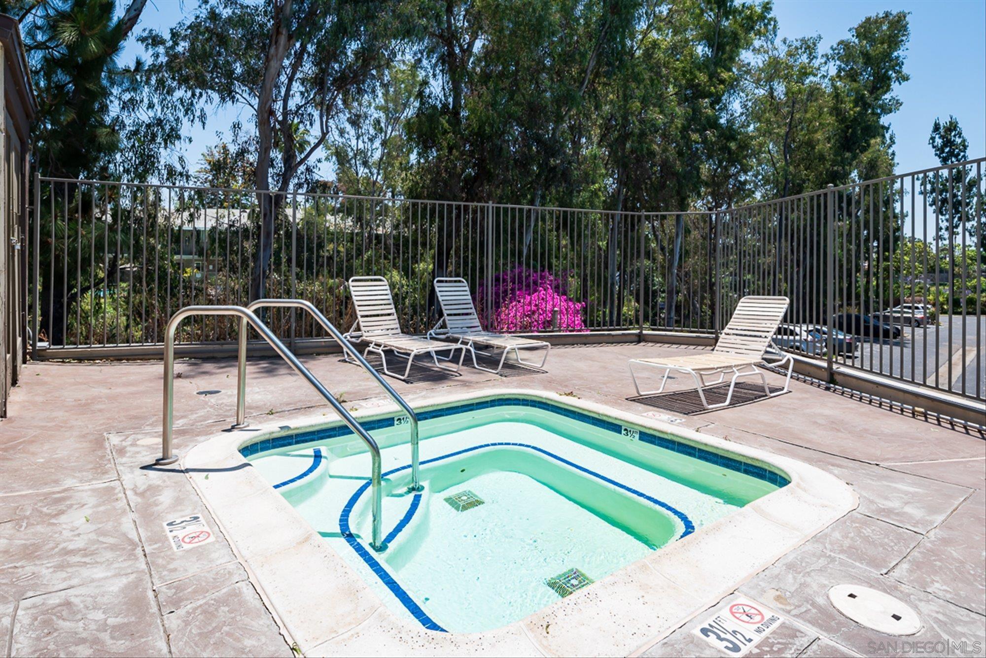 7500 Parkway Dr Unit: 304
