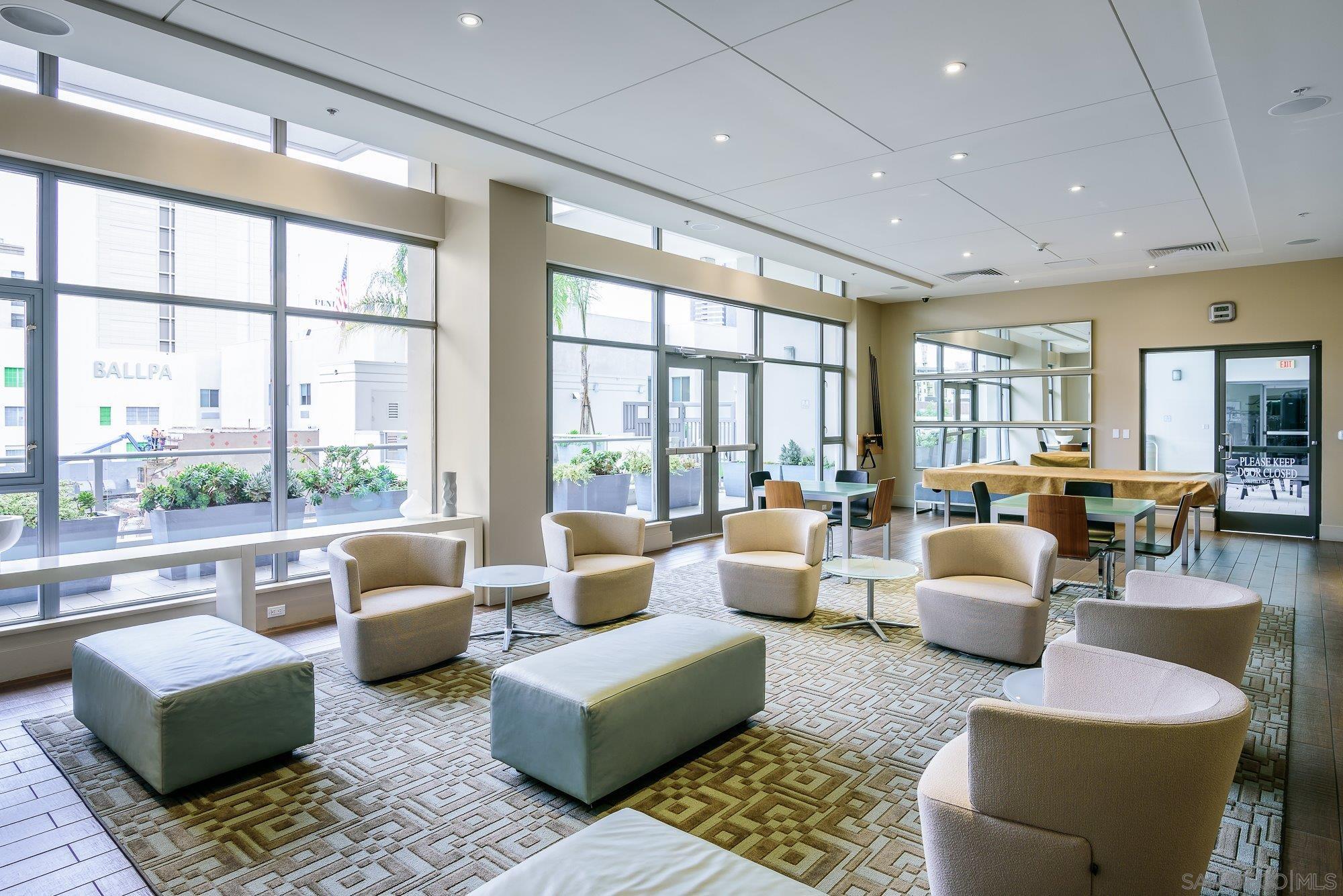 575 6th Ave Unit: 1007