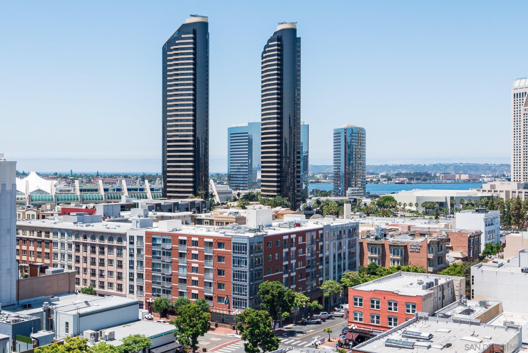 575 6th Ave Unit: 1007