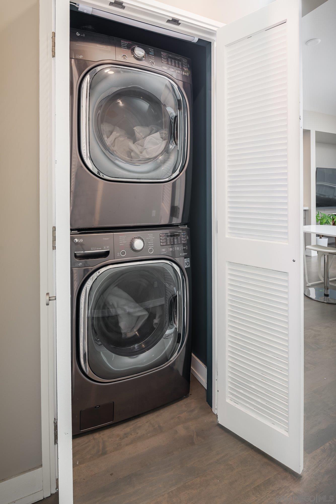 575 6th Ave Unit: 1007