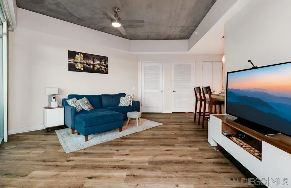 801 Ash St Unit: 505