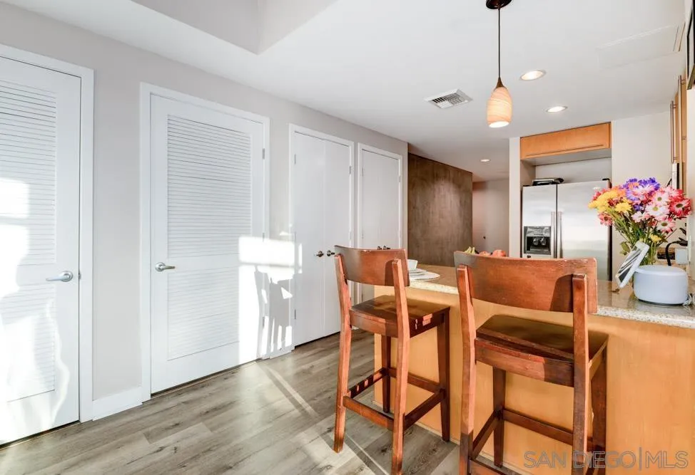 801 Ash St Unit: 505