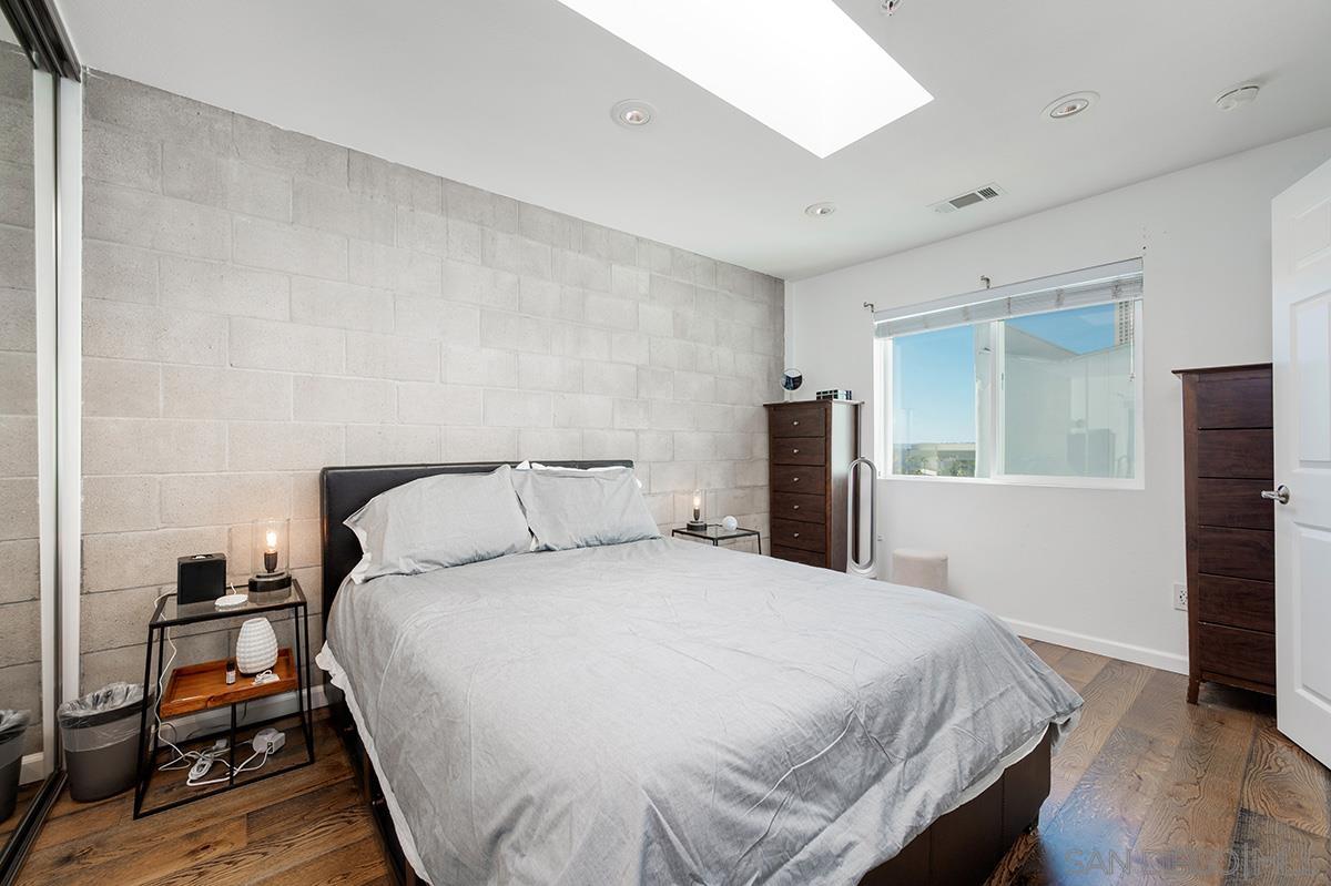 221 Island Ave # 501