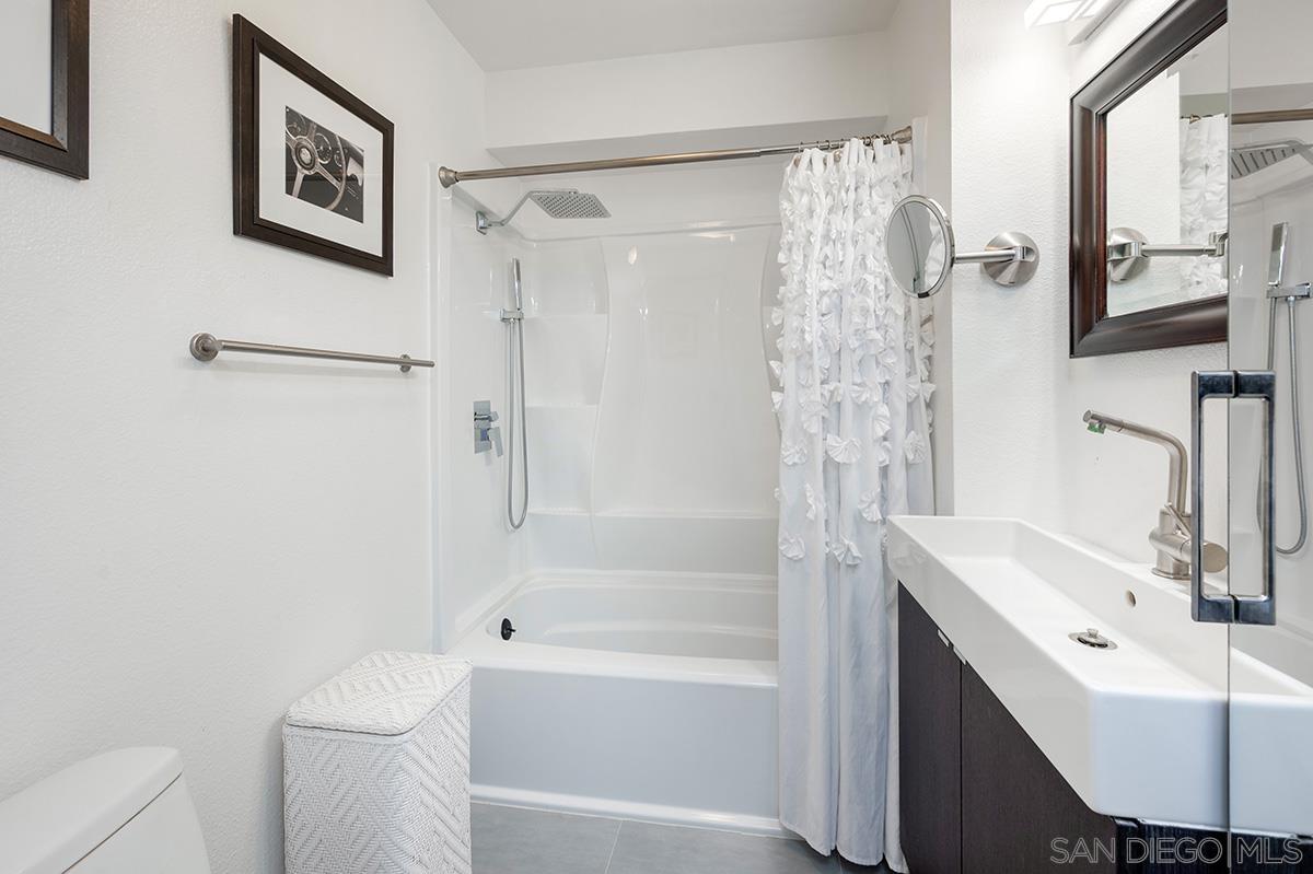 221 Island Ave # 501