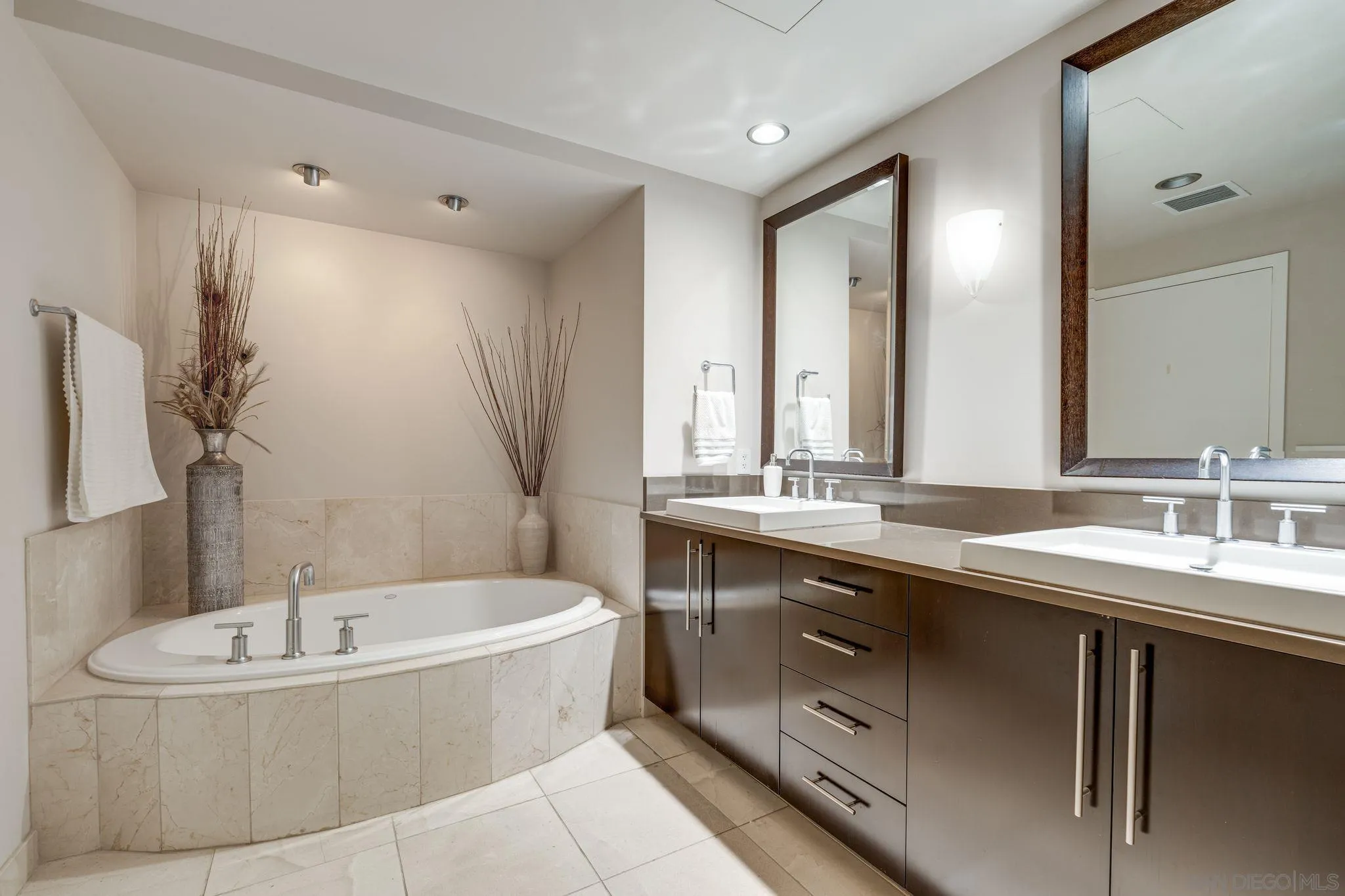 1262 Kettner Blvd # 2201