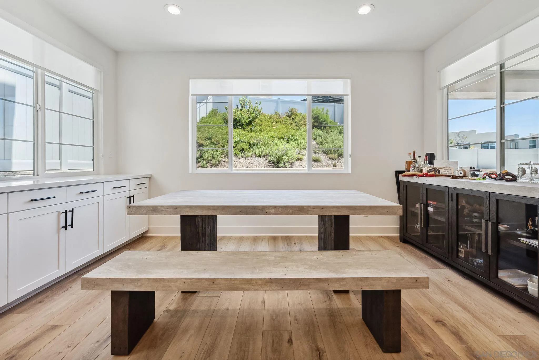 8246 Rose Quartz Cir