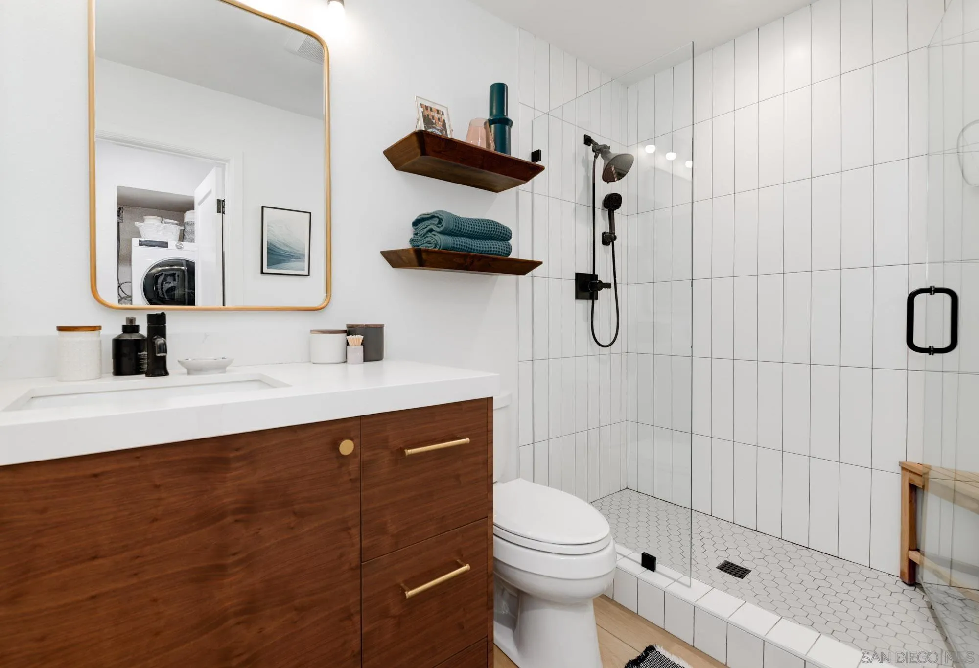 1750 S El Camino Real Unit 102