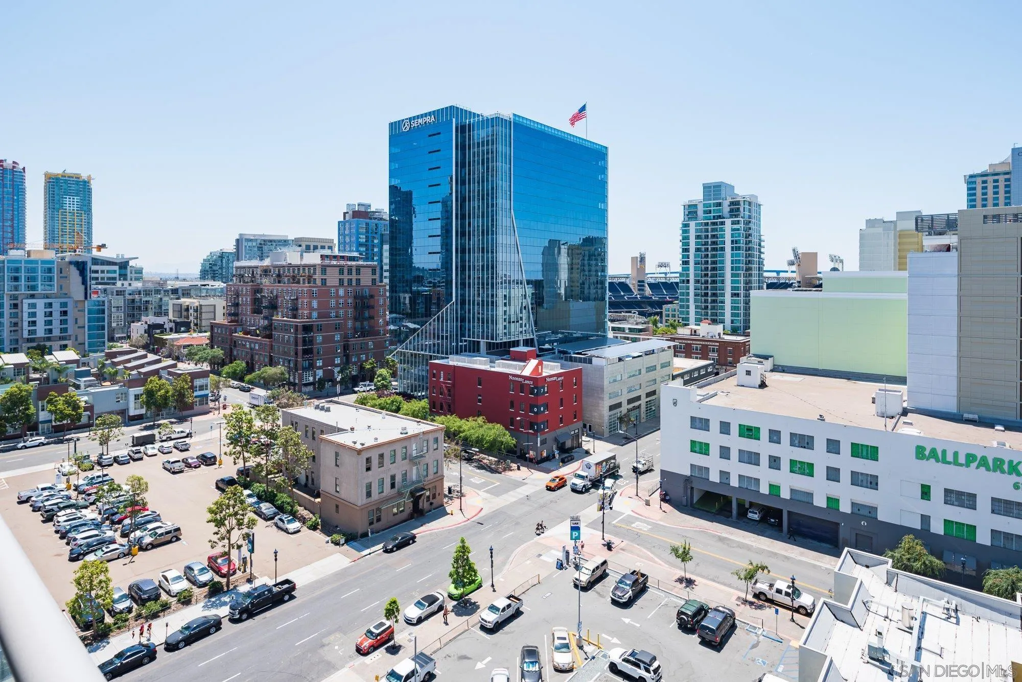 575 6th Ave Unit 1007