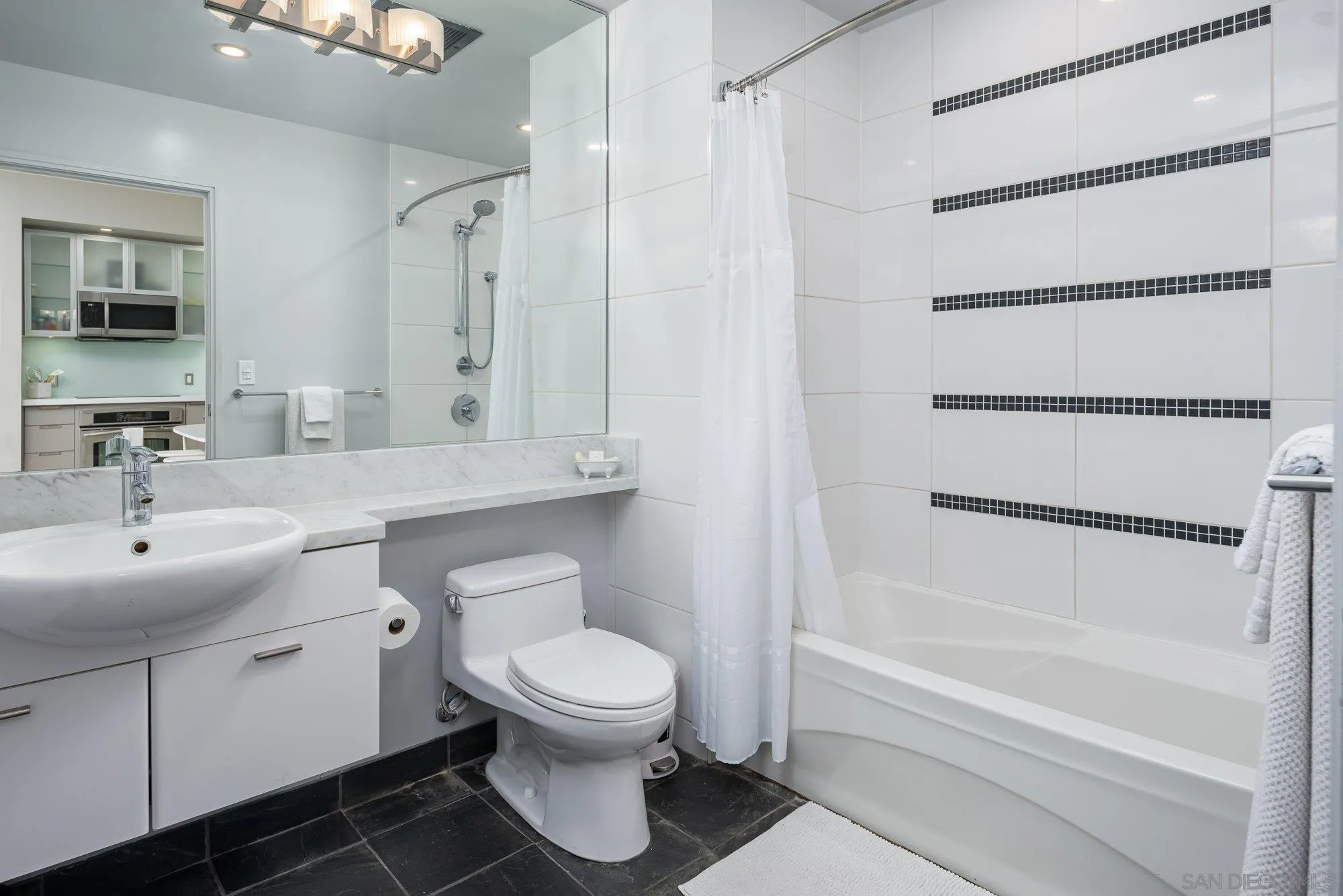 575 6th Ave Unit 1007