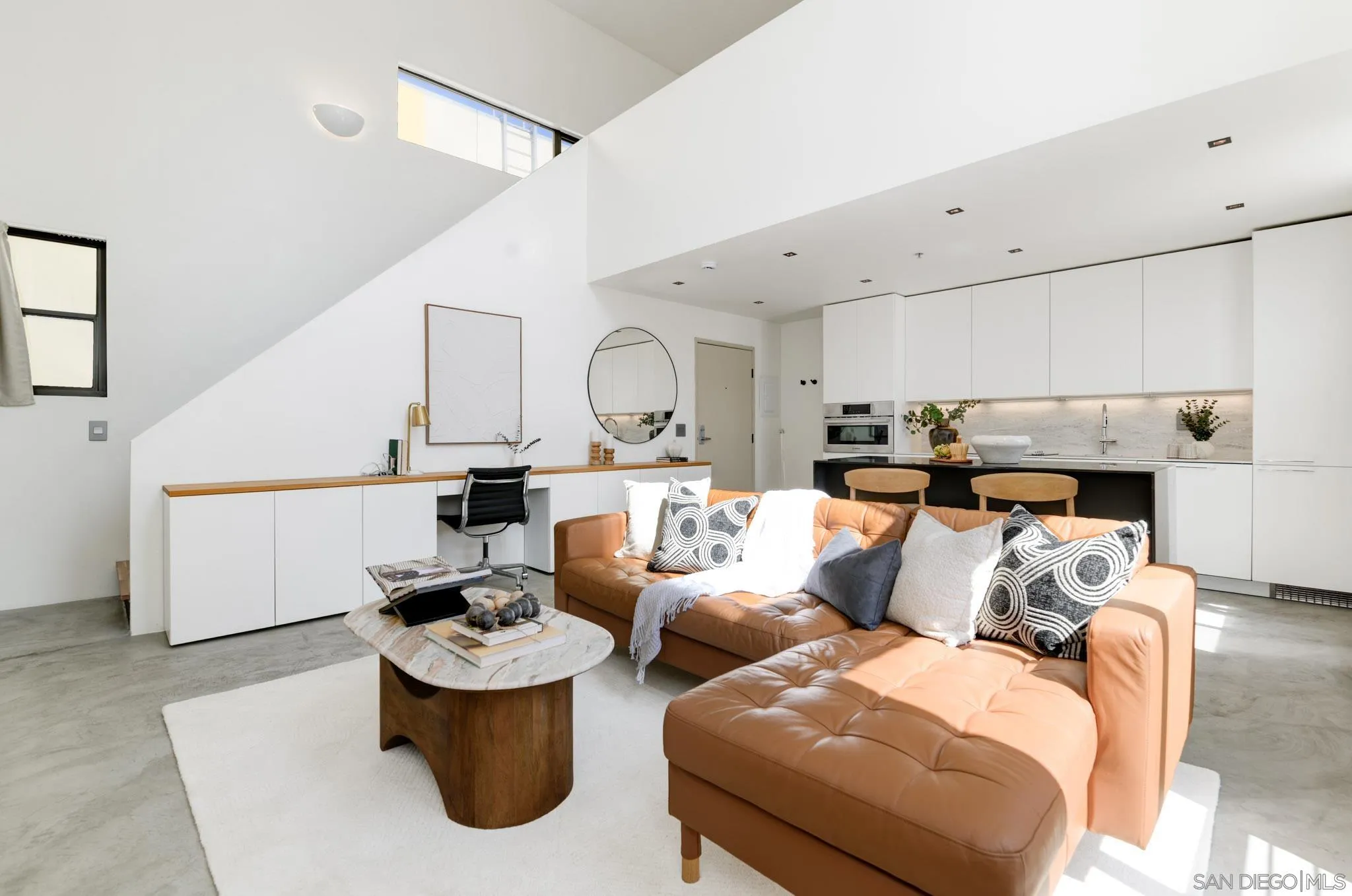 1944 State St Unit 17