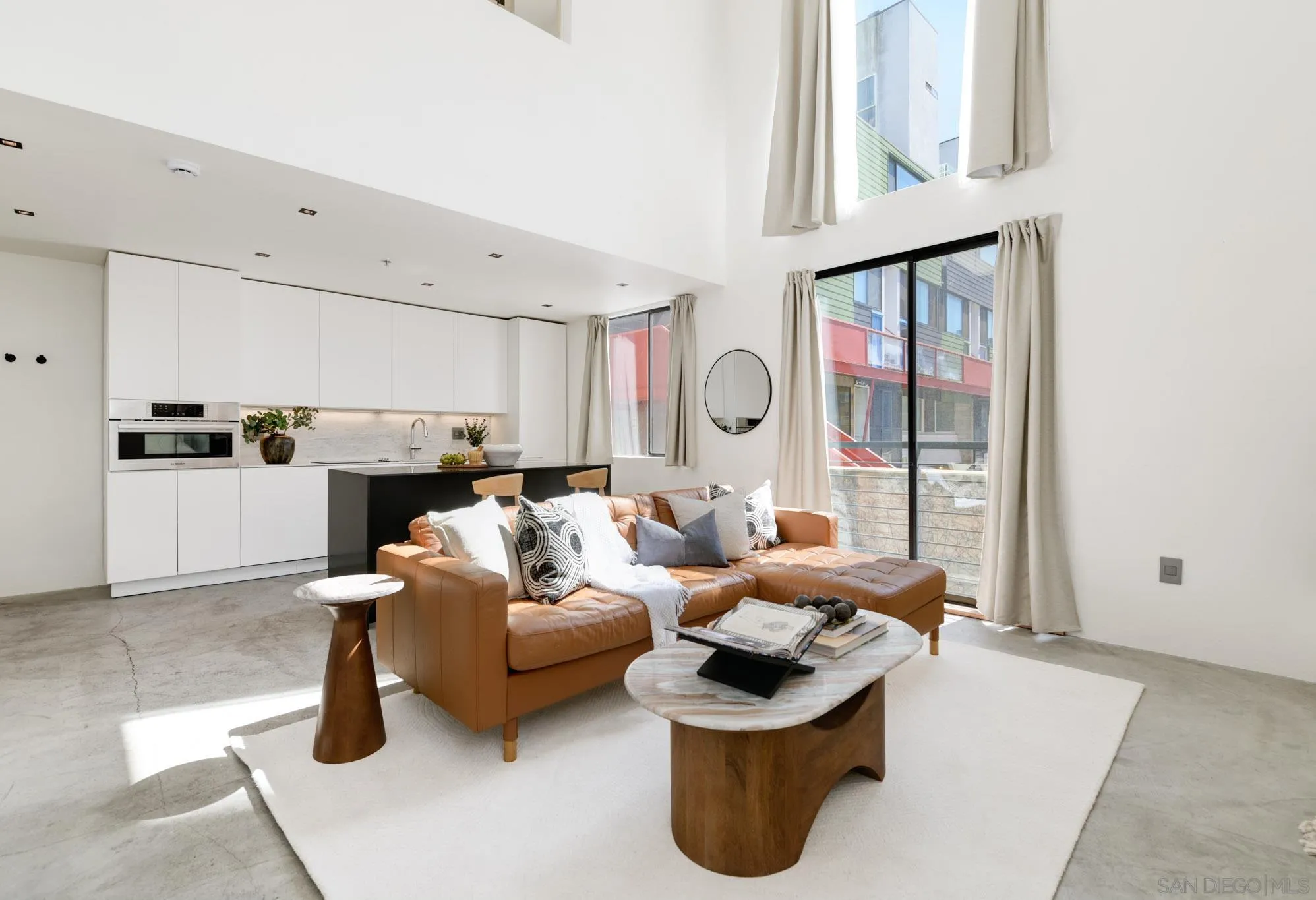 1944 State St Unit 17