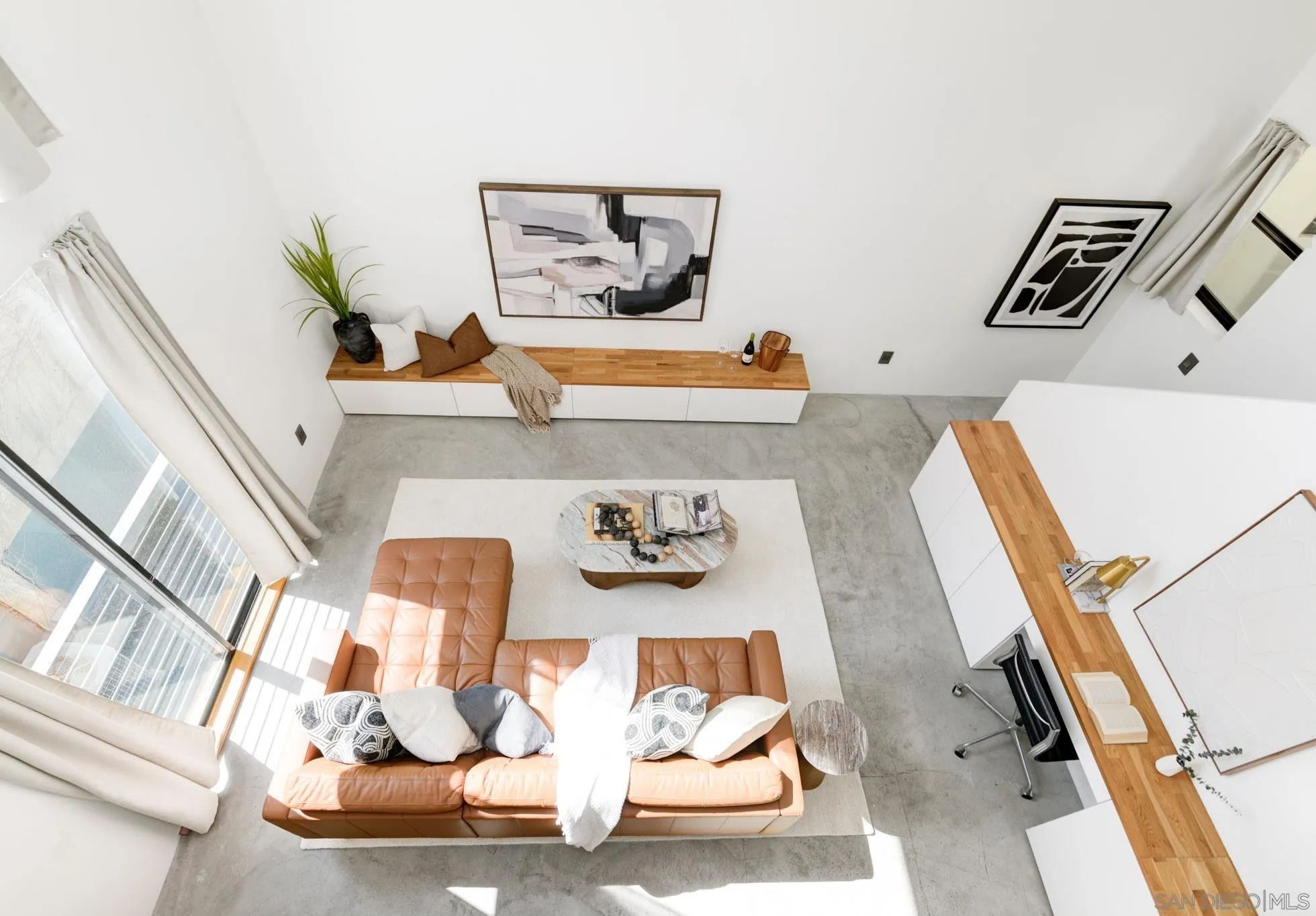 1944 State St Unit 17