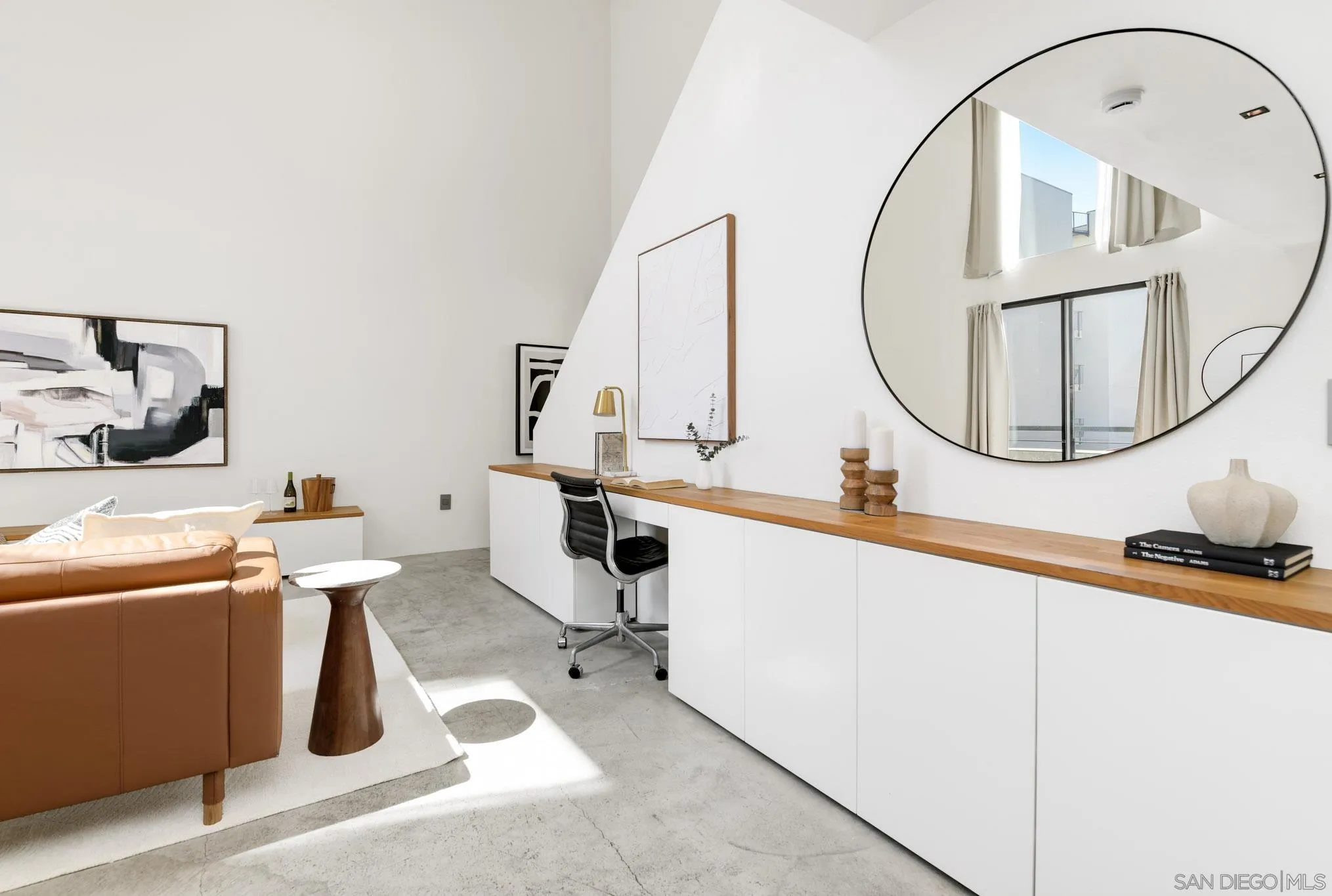 1944 State St Unit 17