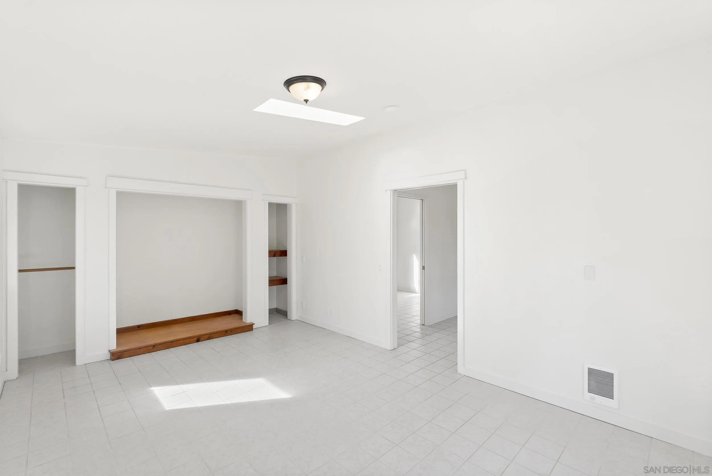 620 Plumosa Ave
