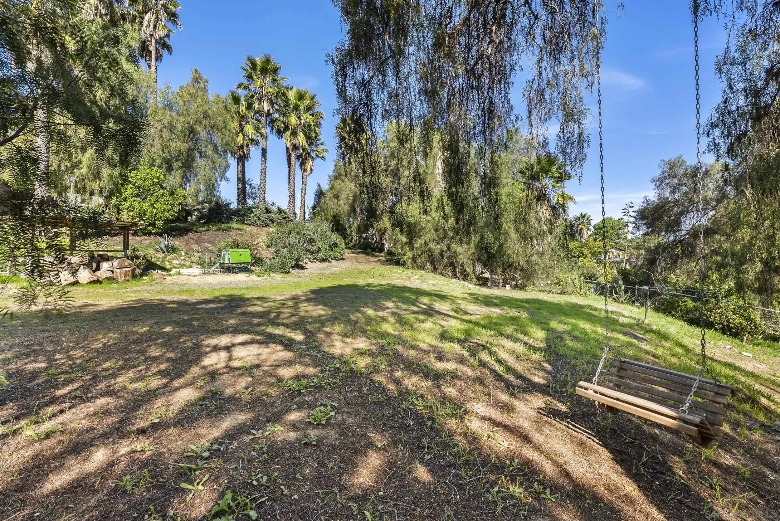 620 Plumosa Ave