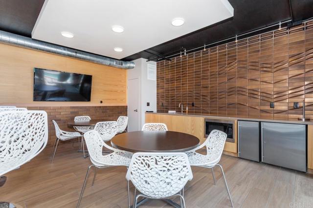 1240 India Street Unit: 1804