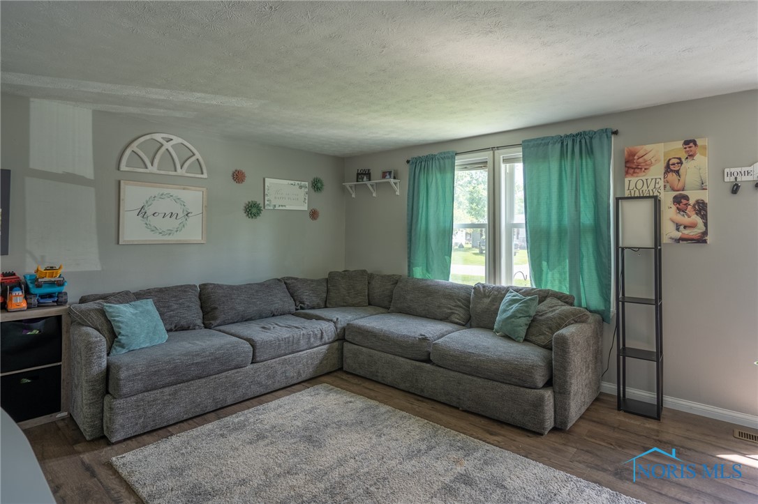 1072 Springwood Drive