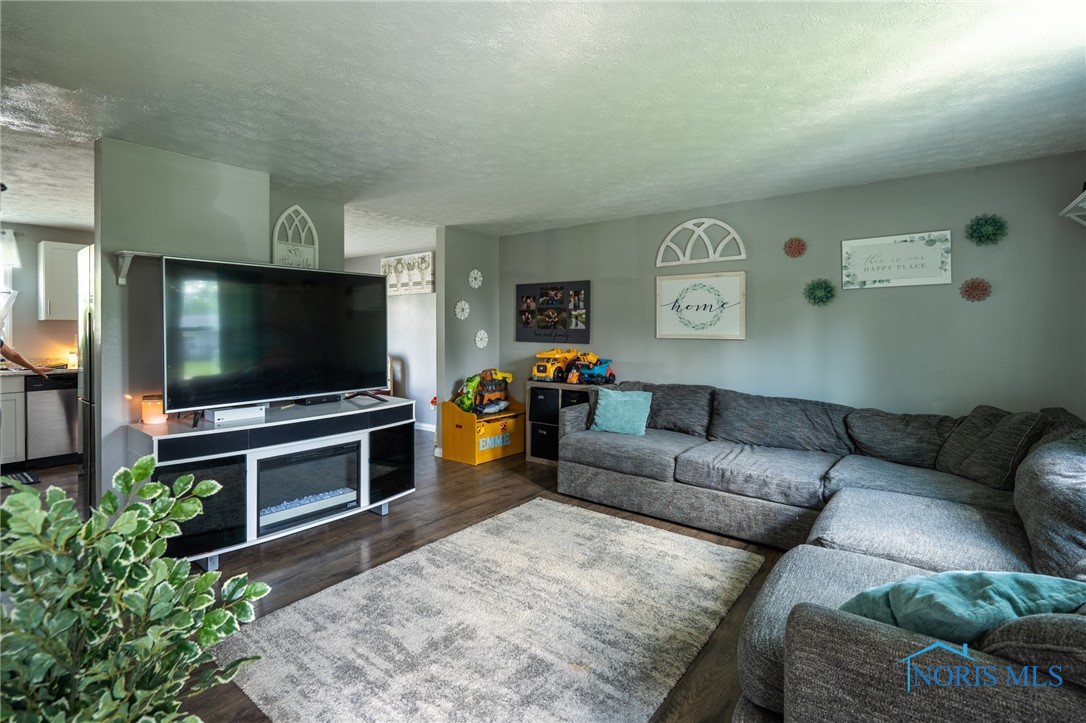 1072 Springwood Drive