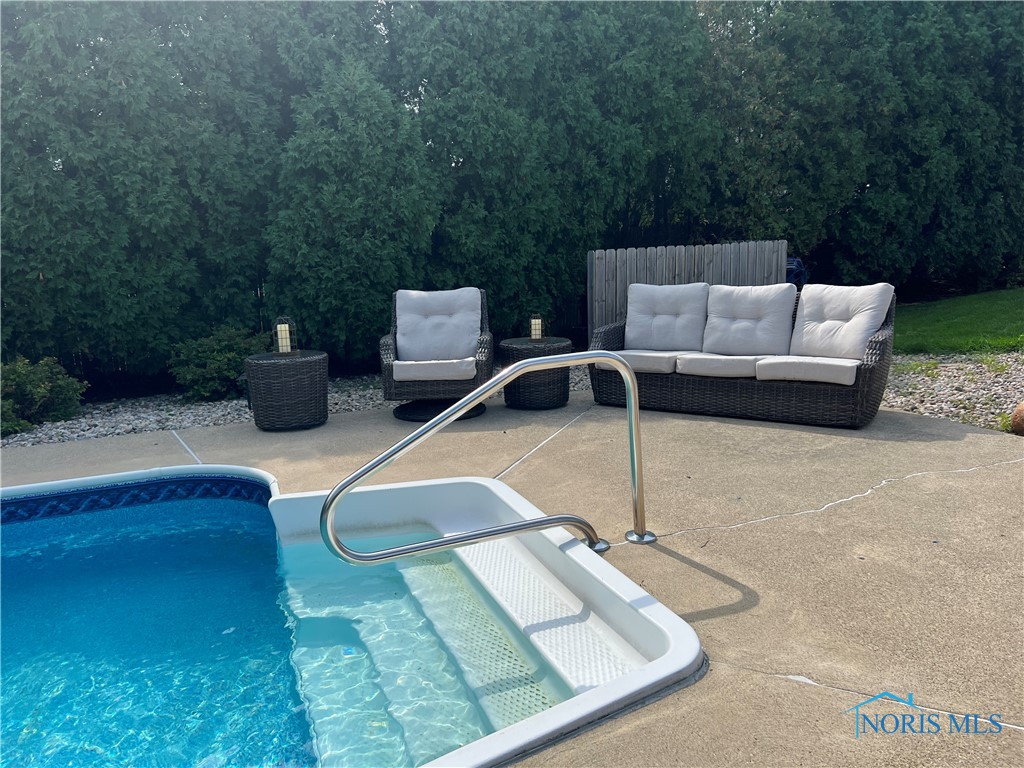 2238 Willowtree Lane