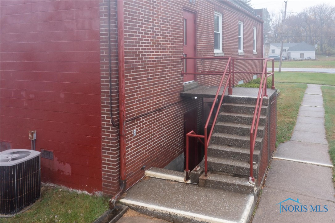 5801 Elmer Drive