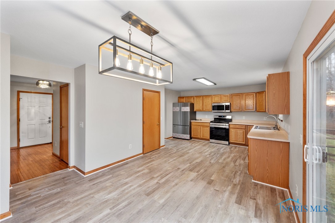 634 Highland Creek Court