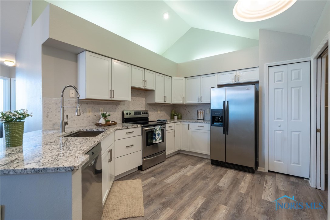 2304 Whispering Pines Drive 10-230