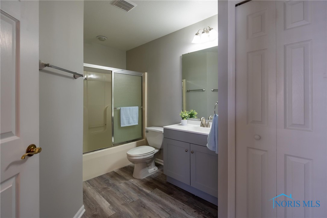 2304 Whispering Pines Drive 10-230