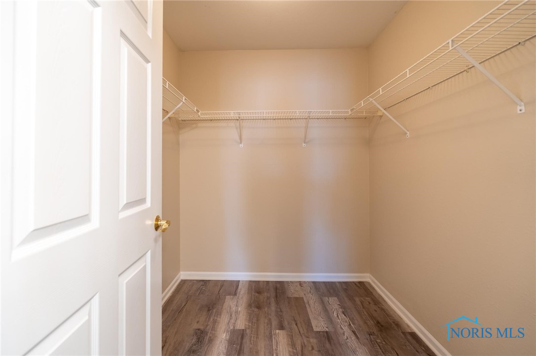 2304 Whispering Pines Drive 10-230