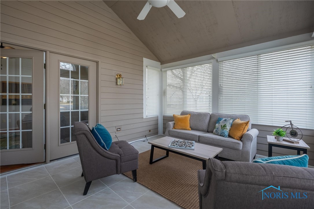 2304 Whispering Pines Drive 10-230