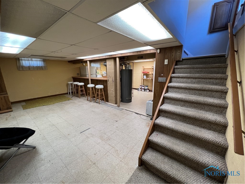 330 W Poinsetta Avenue