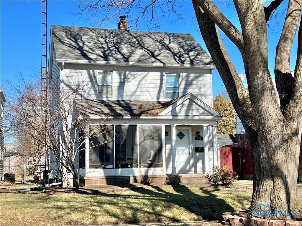 330 W Poinsetta Avenue